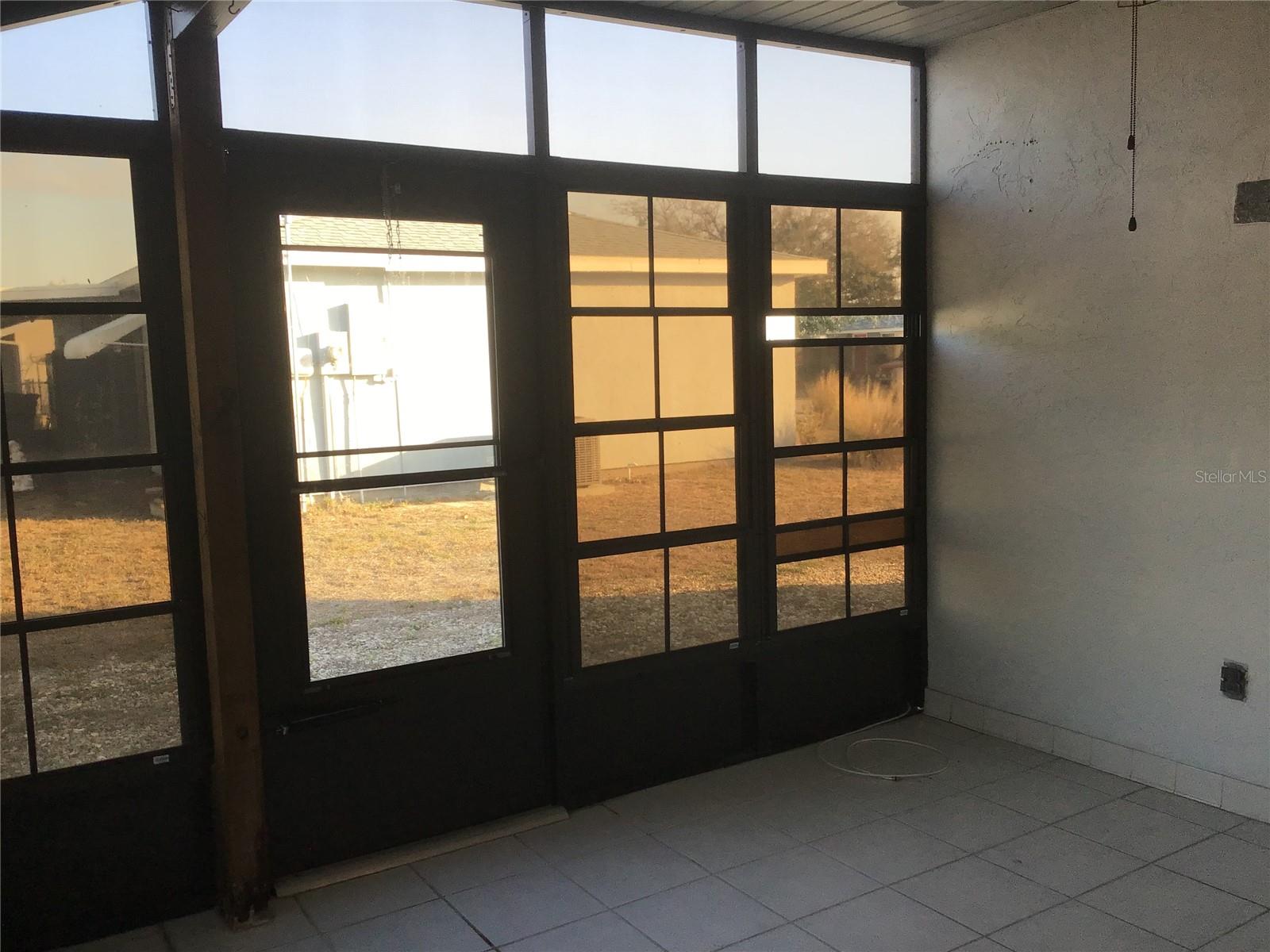 Image 5 of 11 For 3087 Idlewood Street