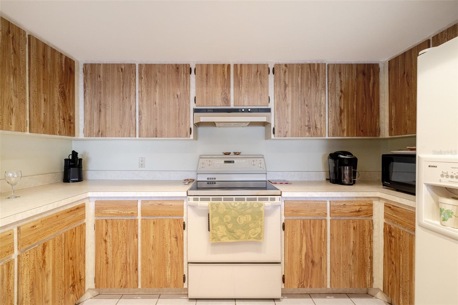 Image 16 of 55 For 3230 Southshore Drive 34c