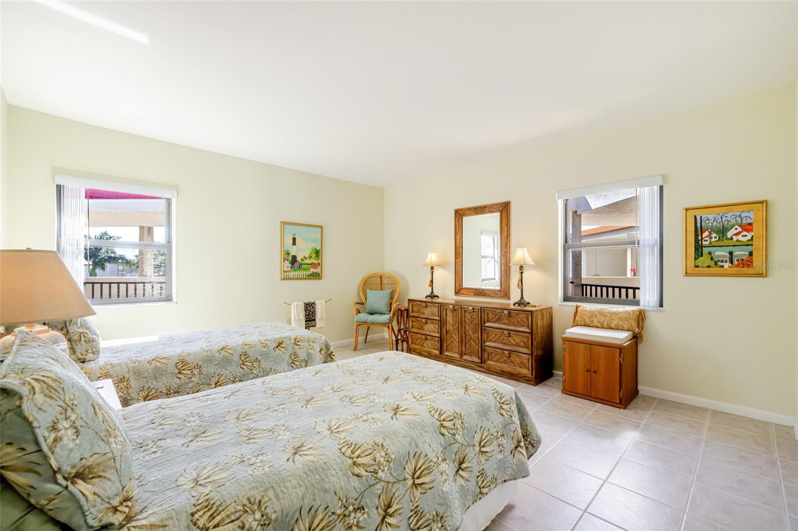 Image 34 of 55 For 3230 Southshore Drive 34c