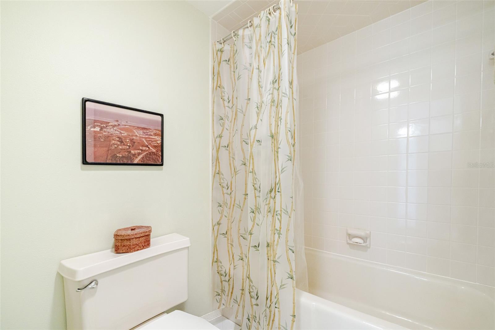 Image 37 of 55 For 3230 Southshore Drive 34c