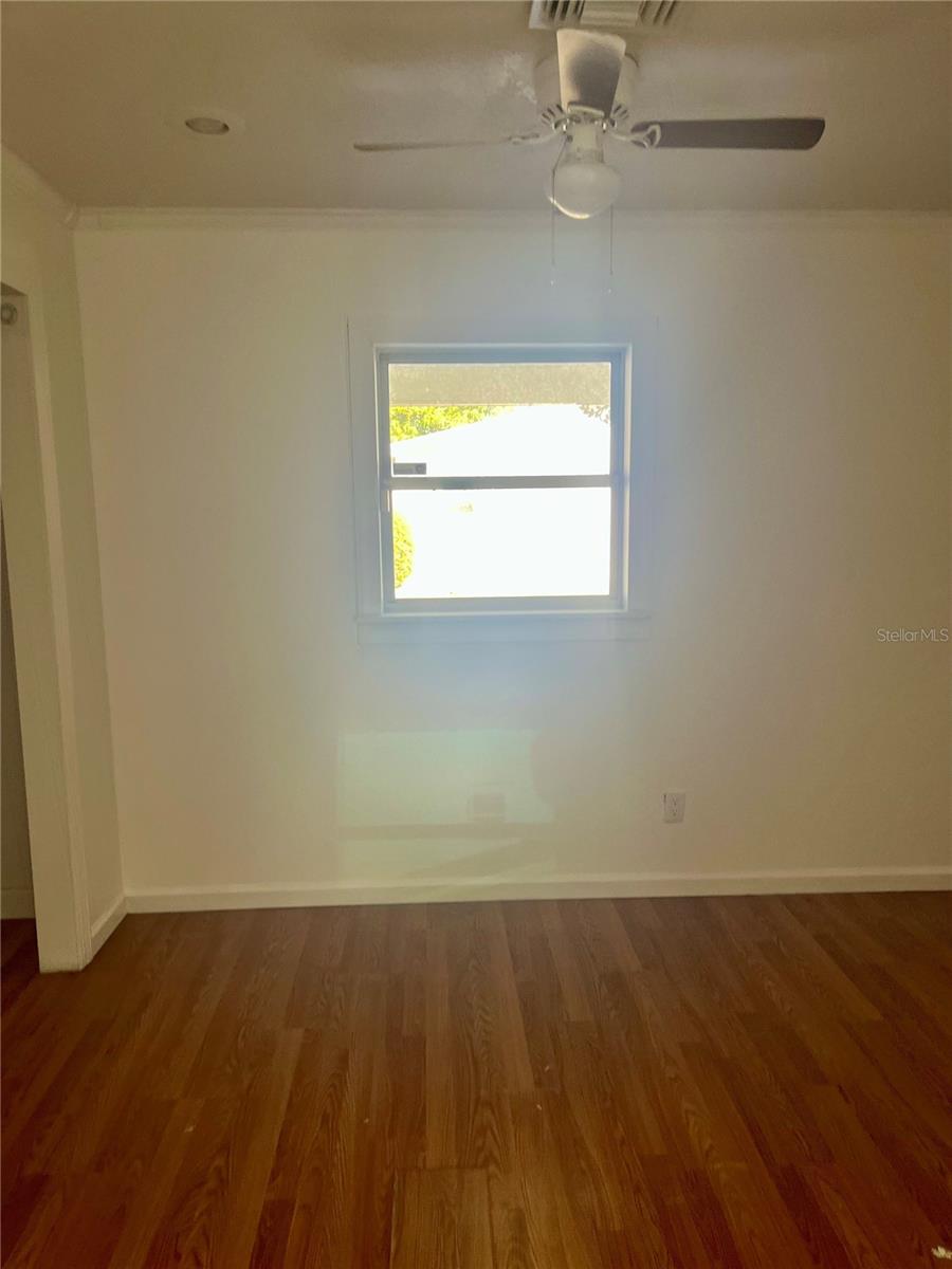 Image 14 of 46 For 39 Forest Hill Court