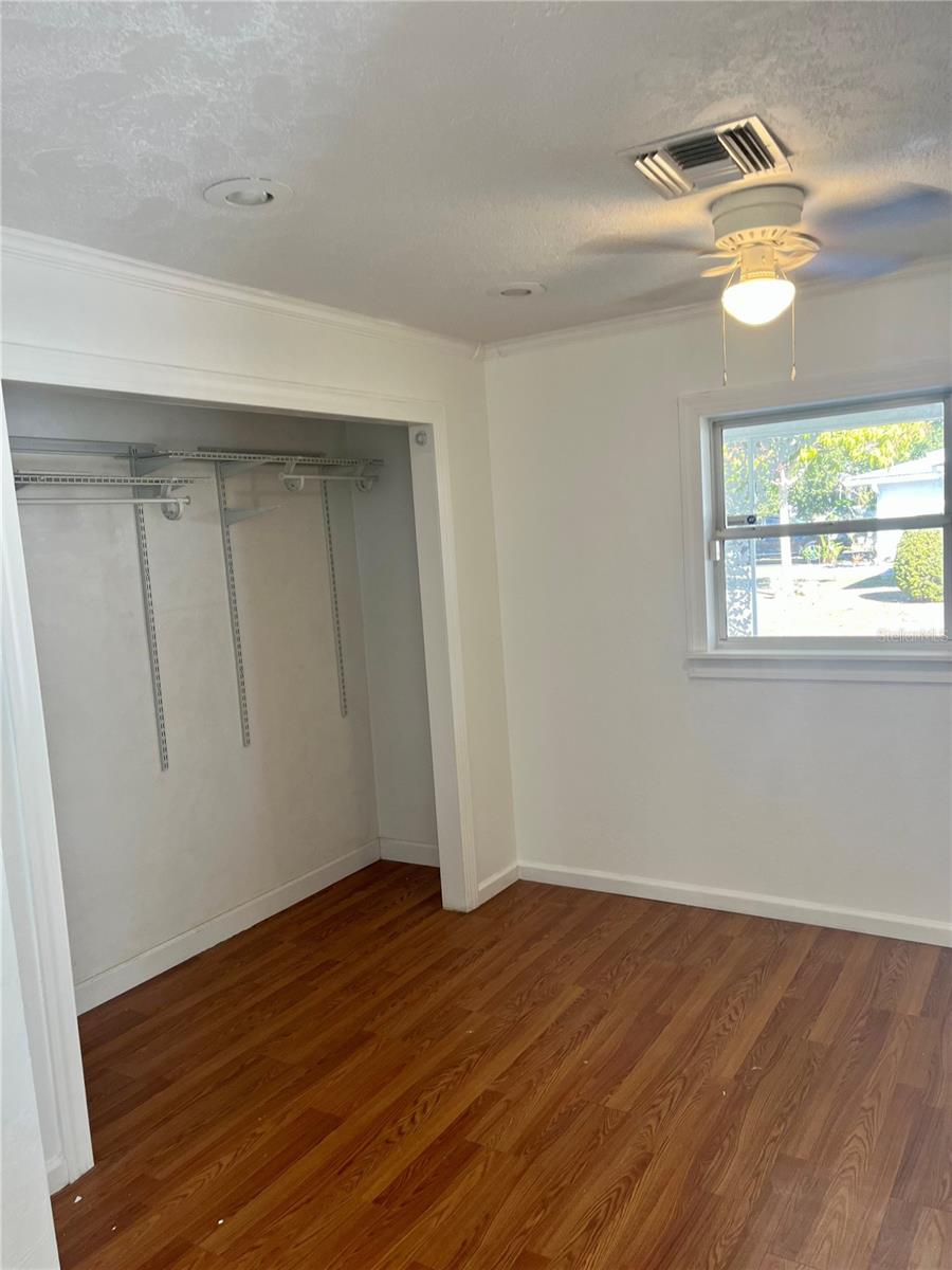 Image 16 of 46 For 39 Forest Hill Court