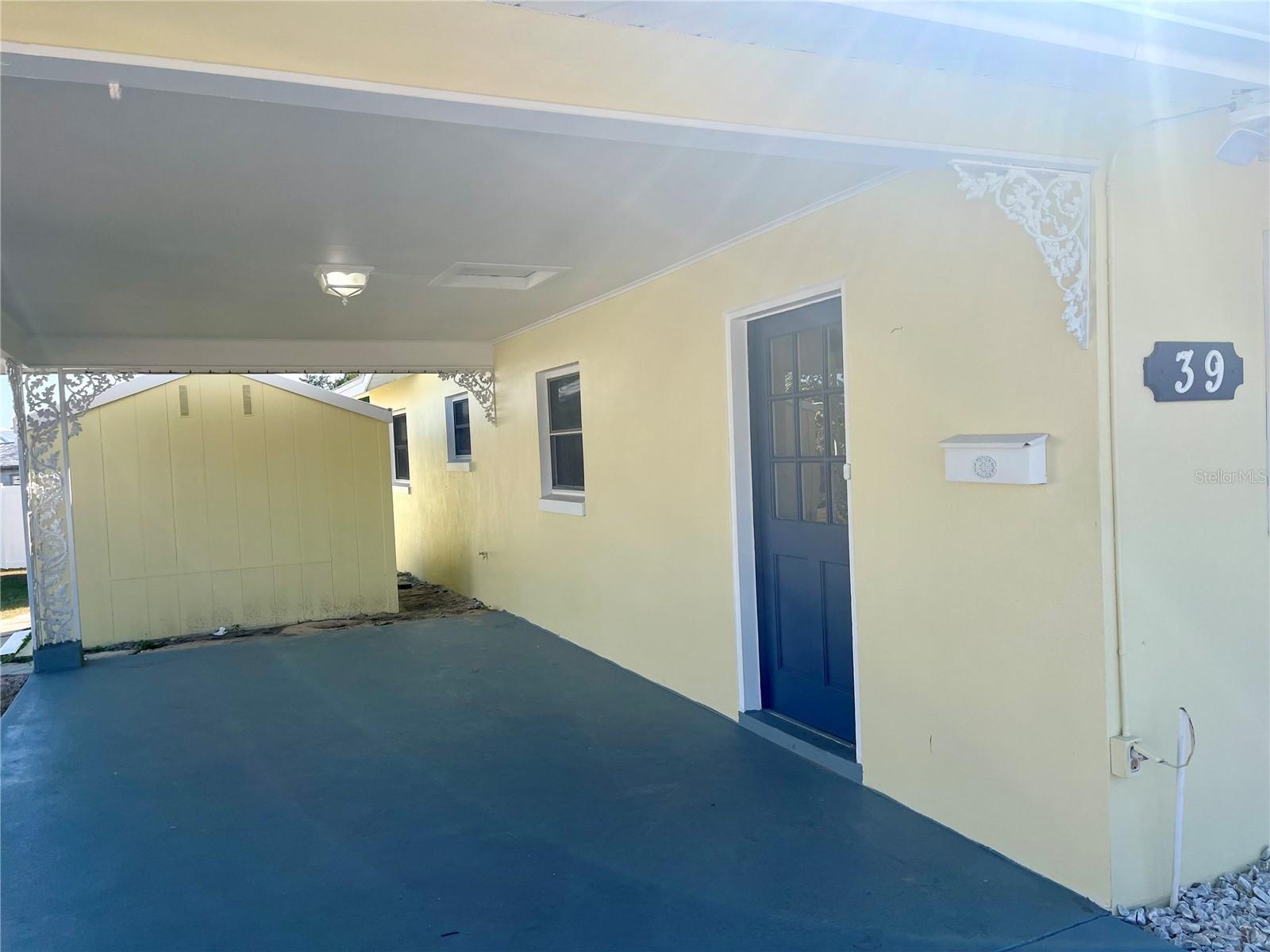 Image 3 of 46 For 39 Forest Hill Court