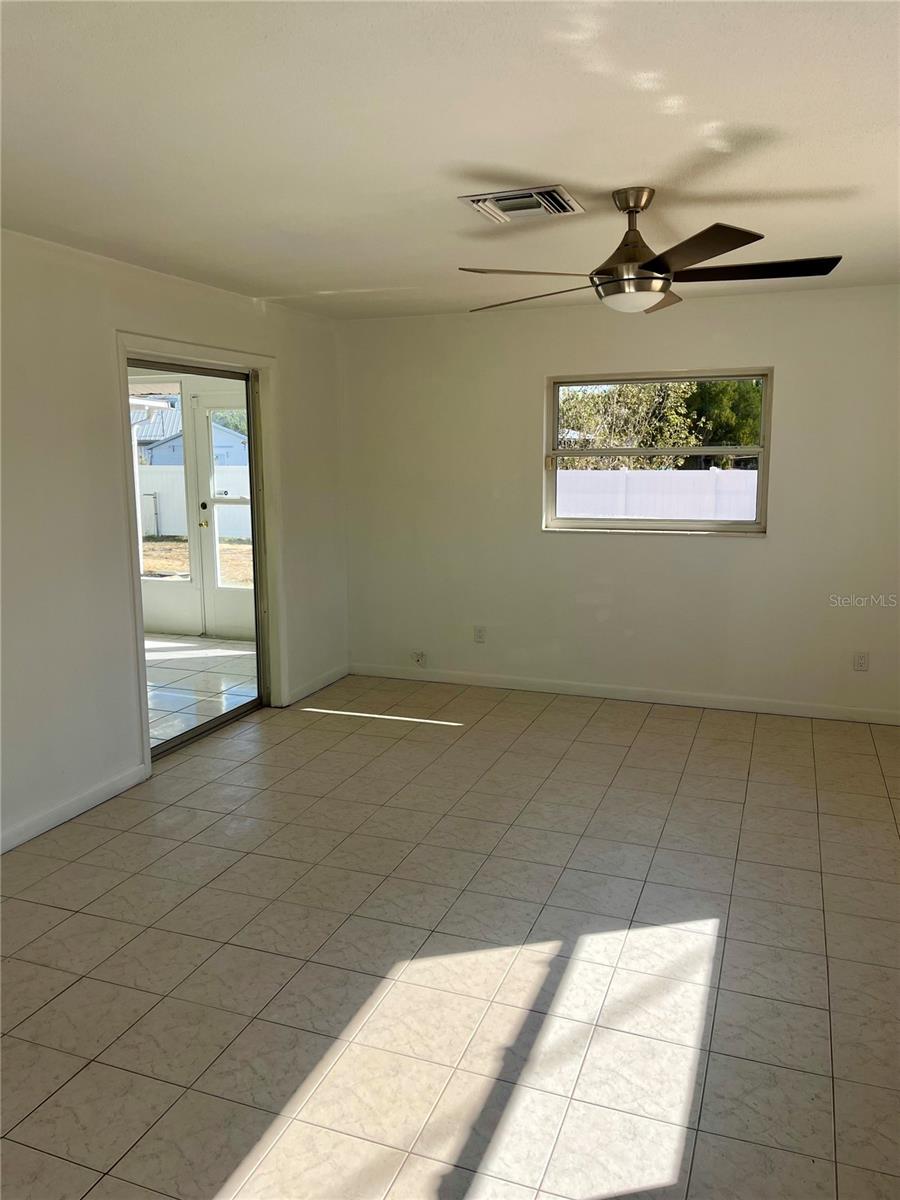 Image 34 of 46 For 39 Forest Hill Court