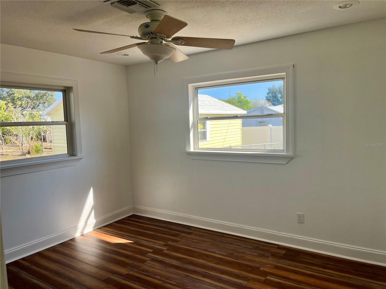 Image 43 of 46 For 39 Forest Hill Court