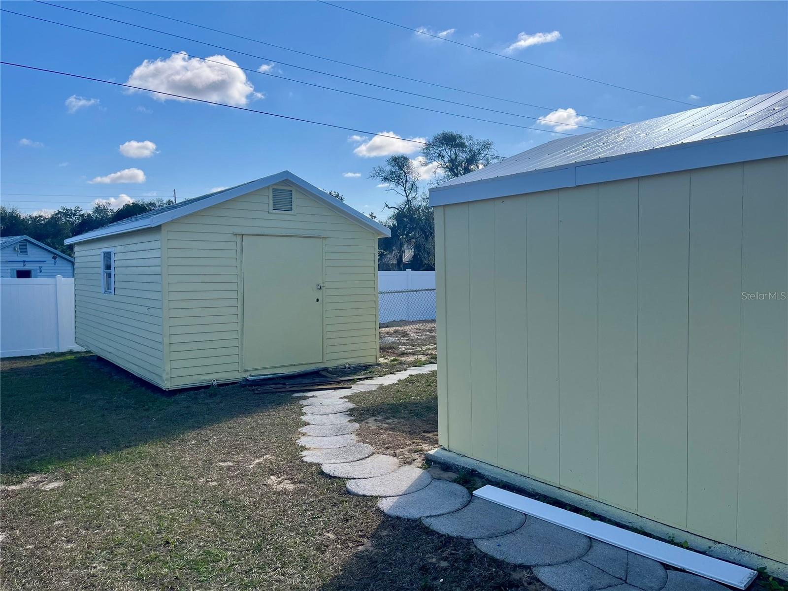 Image 44 of 46 For 39 Forest Hill Court