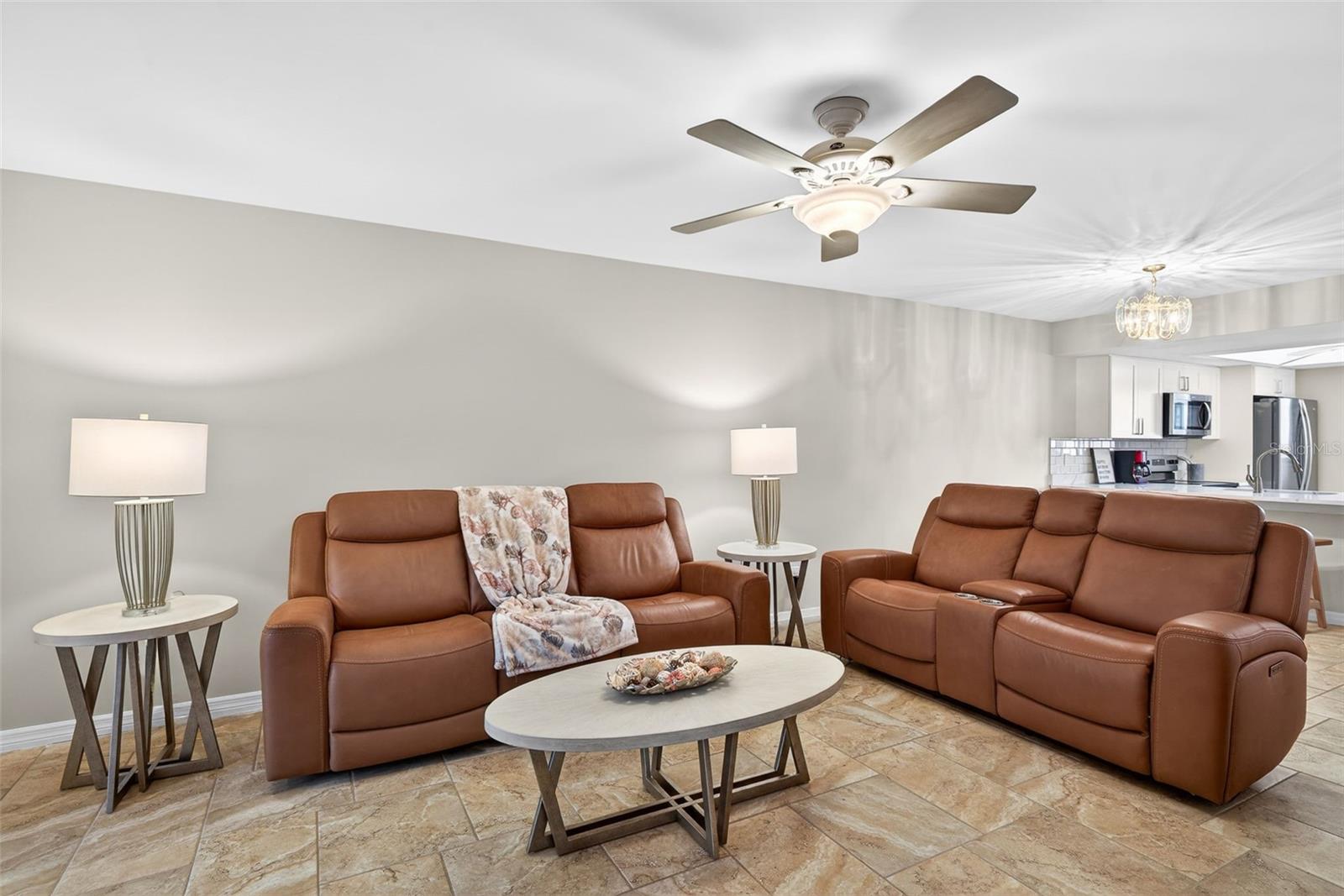 Image 10 of 47 For 17454 Blueberry Hill Drive B