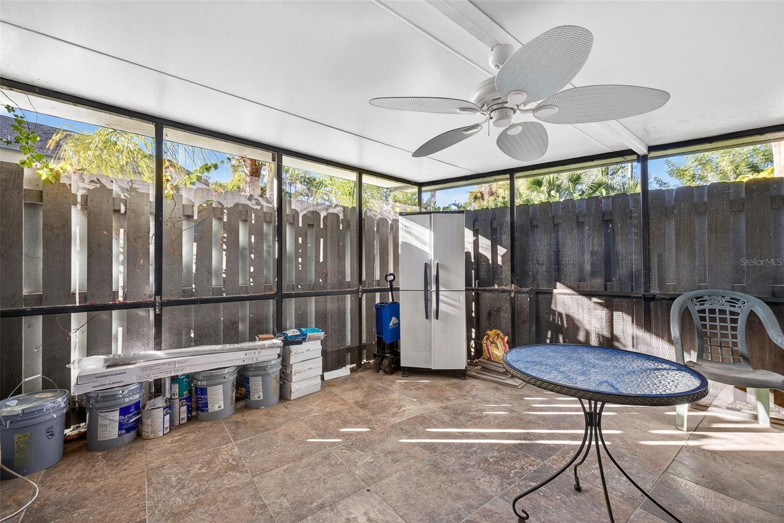 Image 25 of 47 For 17454 Blueberry Hill Drive B