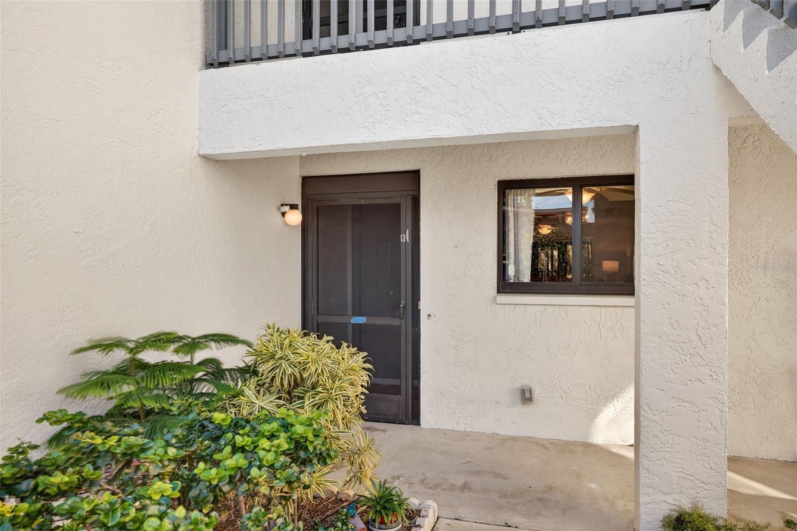 Image 42 of 47 For 17454 Blueberry Hill Drive B