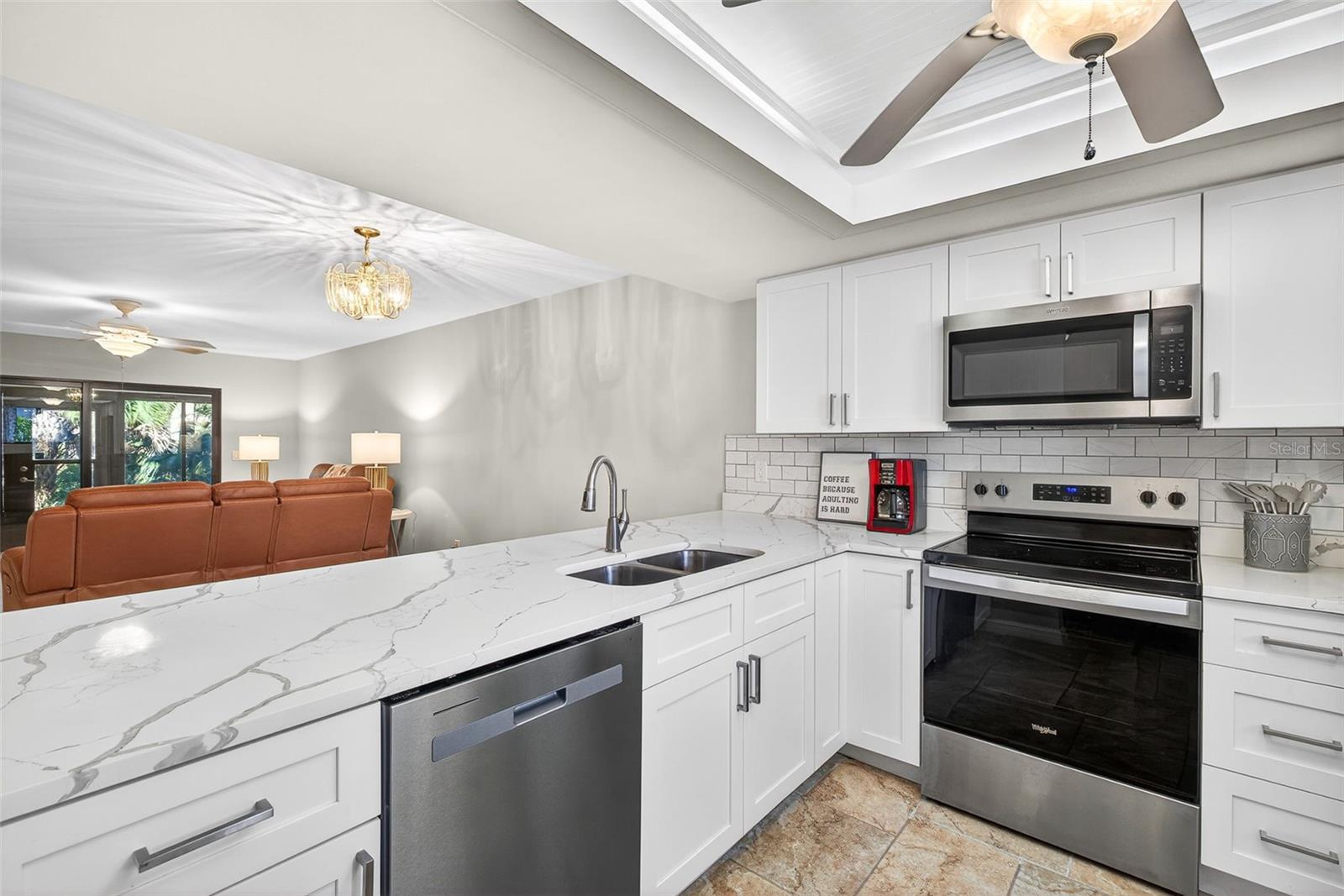 Image 5 of 47 For 17454 Blueberry Hill Drive B