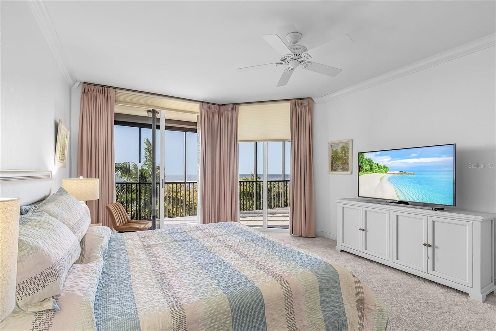 Image 20 of 62 For 3321 Sunset Key Circle 309