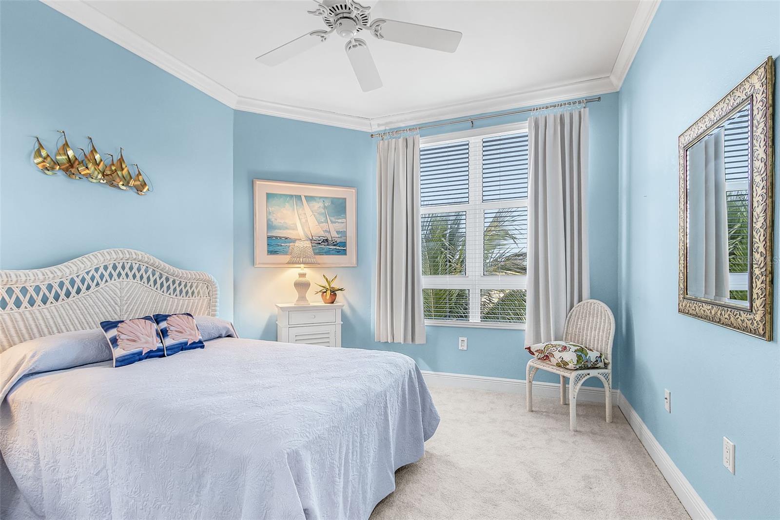 Image 26 of 62 For 3321 Sunset Key Circle 309