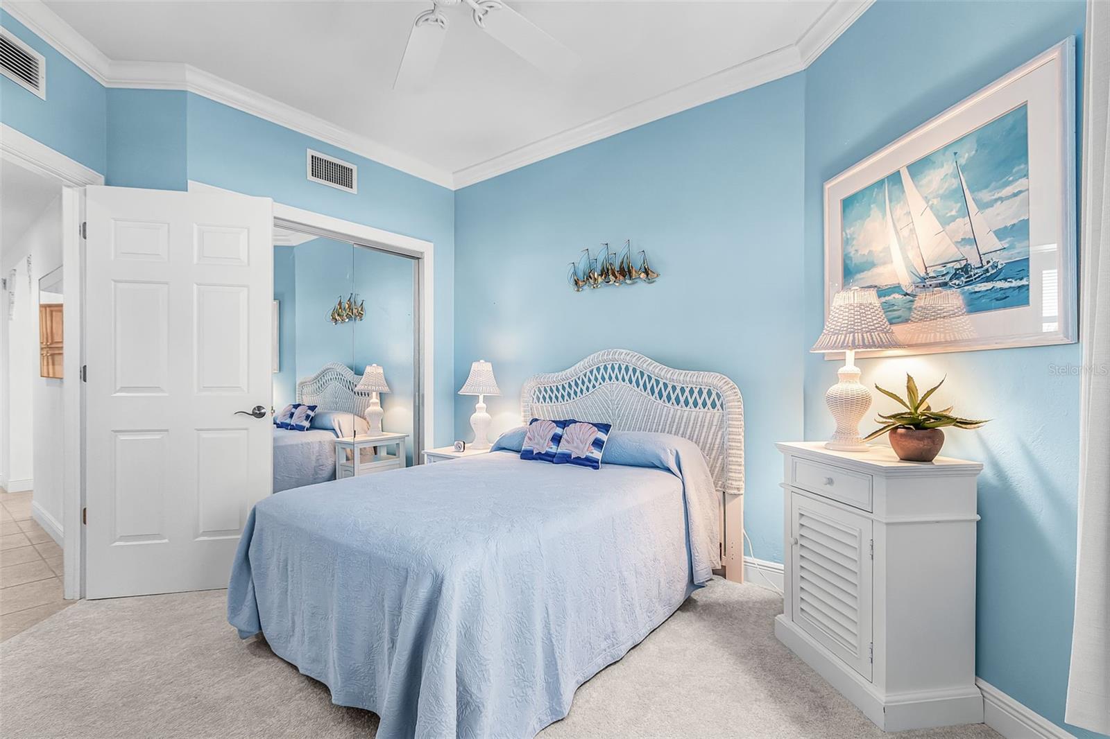 Image 27 of 62 For 3321 Sunset Key Circle 309