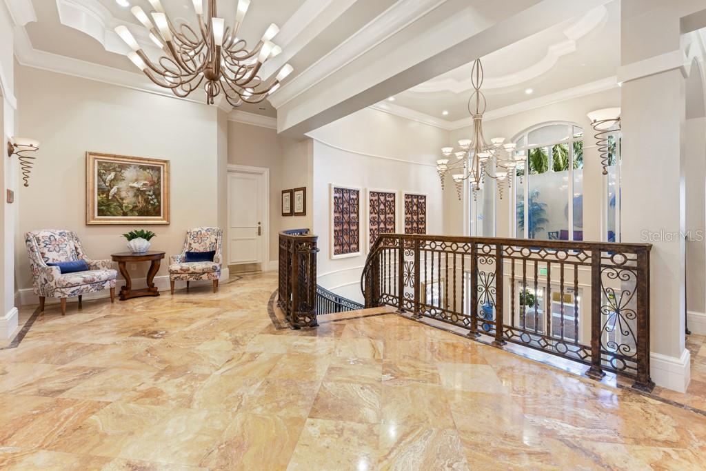 Image 39 of 62 For 3321 Sunset Key Circle 309