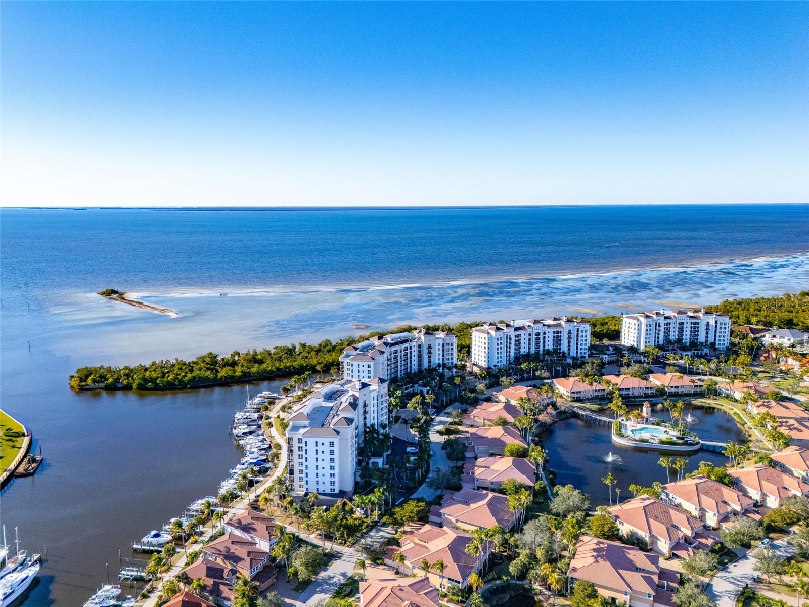 Image 46 of 62 For 3321 Sunset Key Circle 309