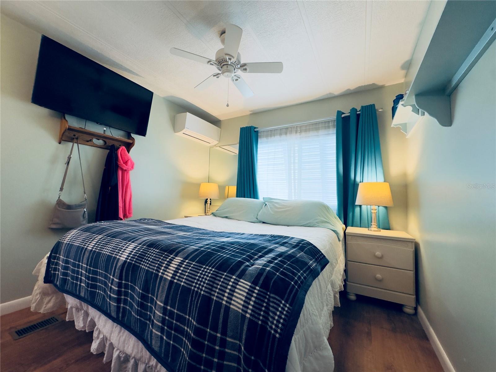 Image 15 of 45 For 646 Fairmount Drive