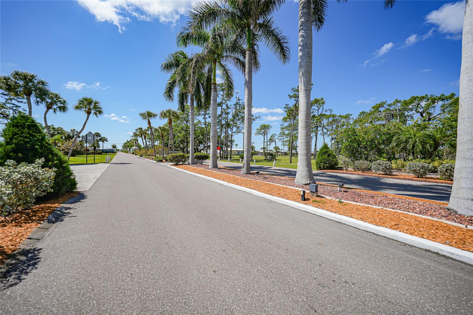 Image 34 of 45 For 646 Fairmount Drive