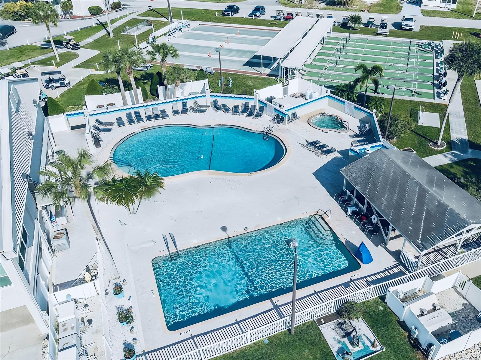 Image 35 of 45 For 646 Fairmount Drive