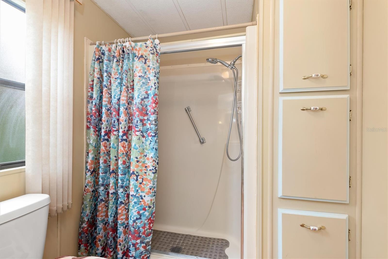 Image 12 of 24 For 3301 Goldfinch Lane