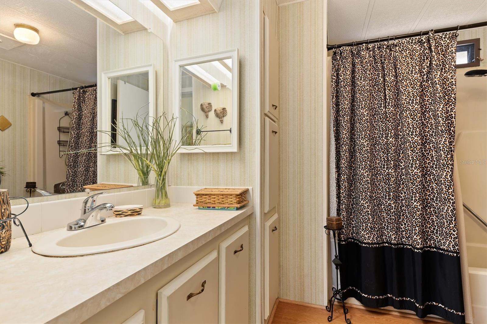 Image 14 of 24 For 3301 Goldfinch Lane