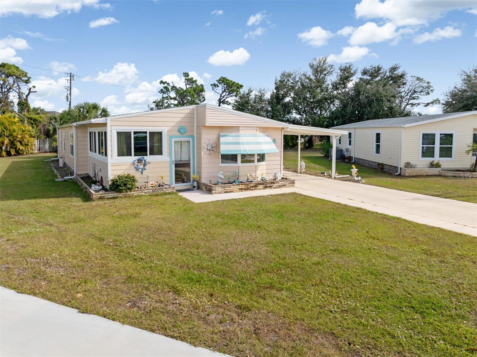 Image 2 of 24 For 3301 Goldfinch Lane