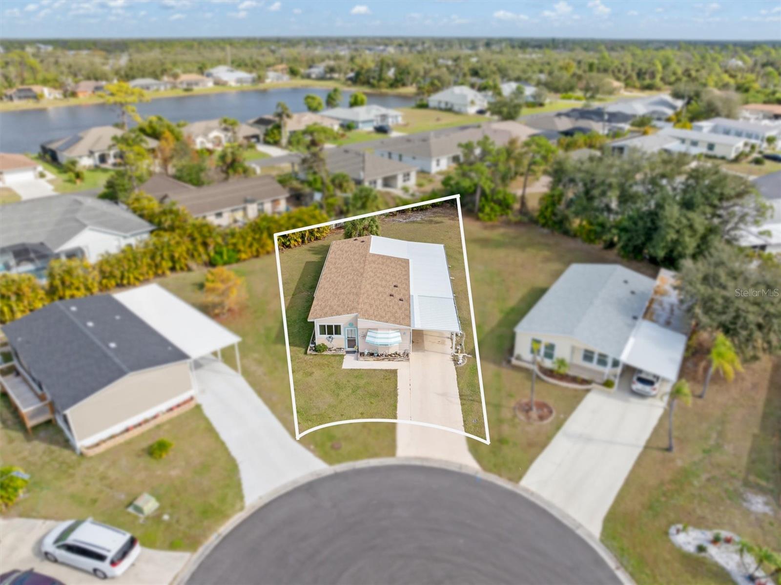 Image 3 of 24 For 3301 Goldfinch Lane