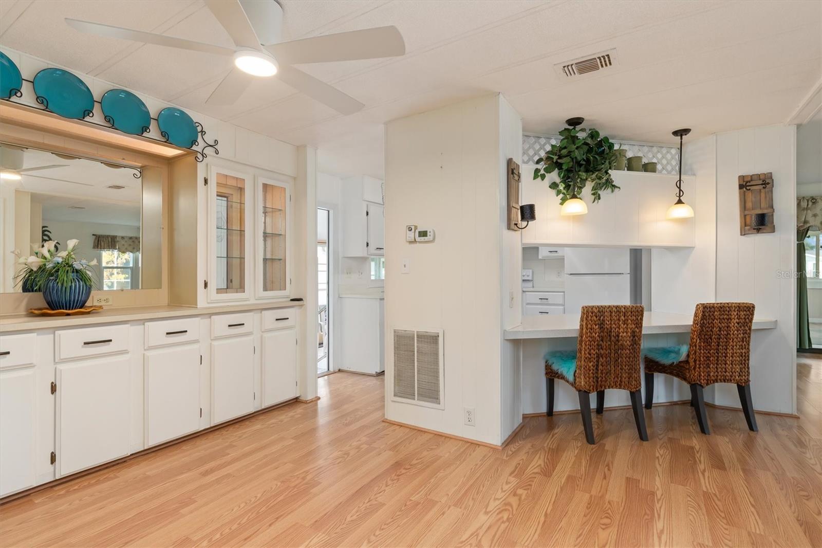 Image 7 of 24 For 3301 Goldfinch Lane