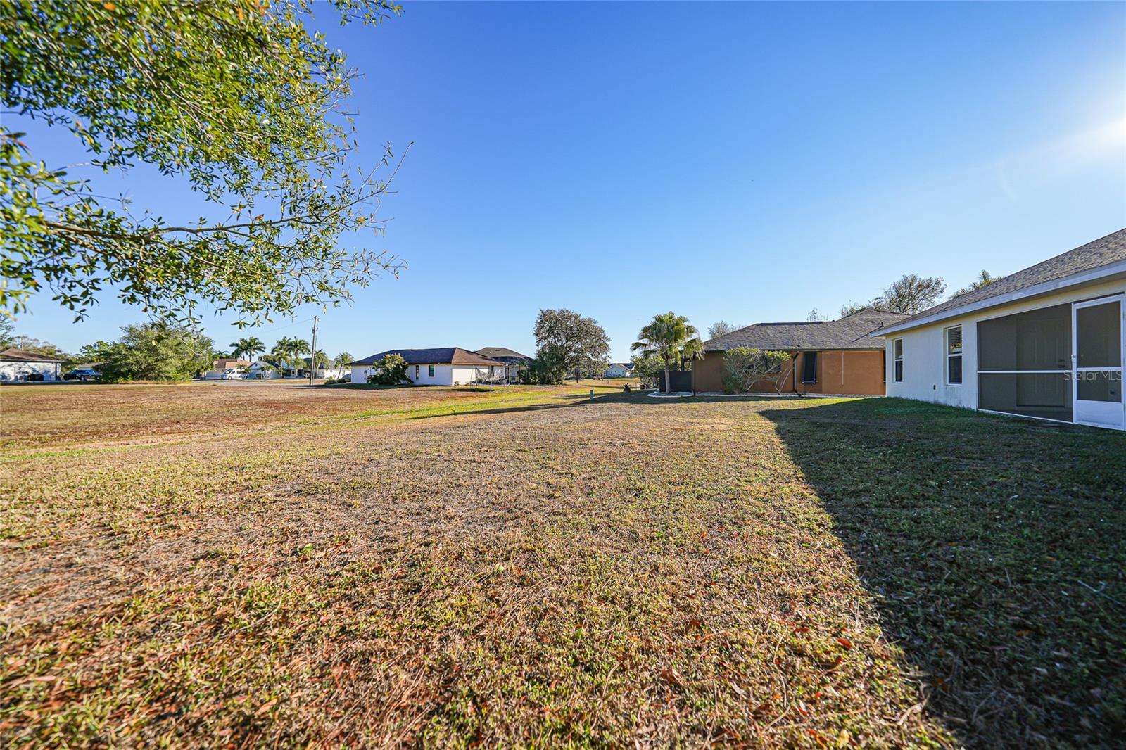 Image 35 of 36 For 25500 Barinas Drive