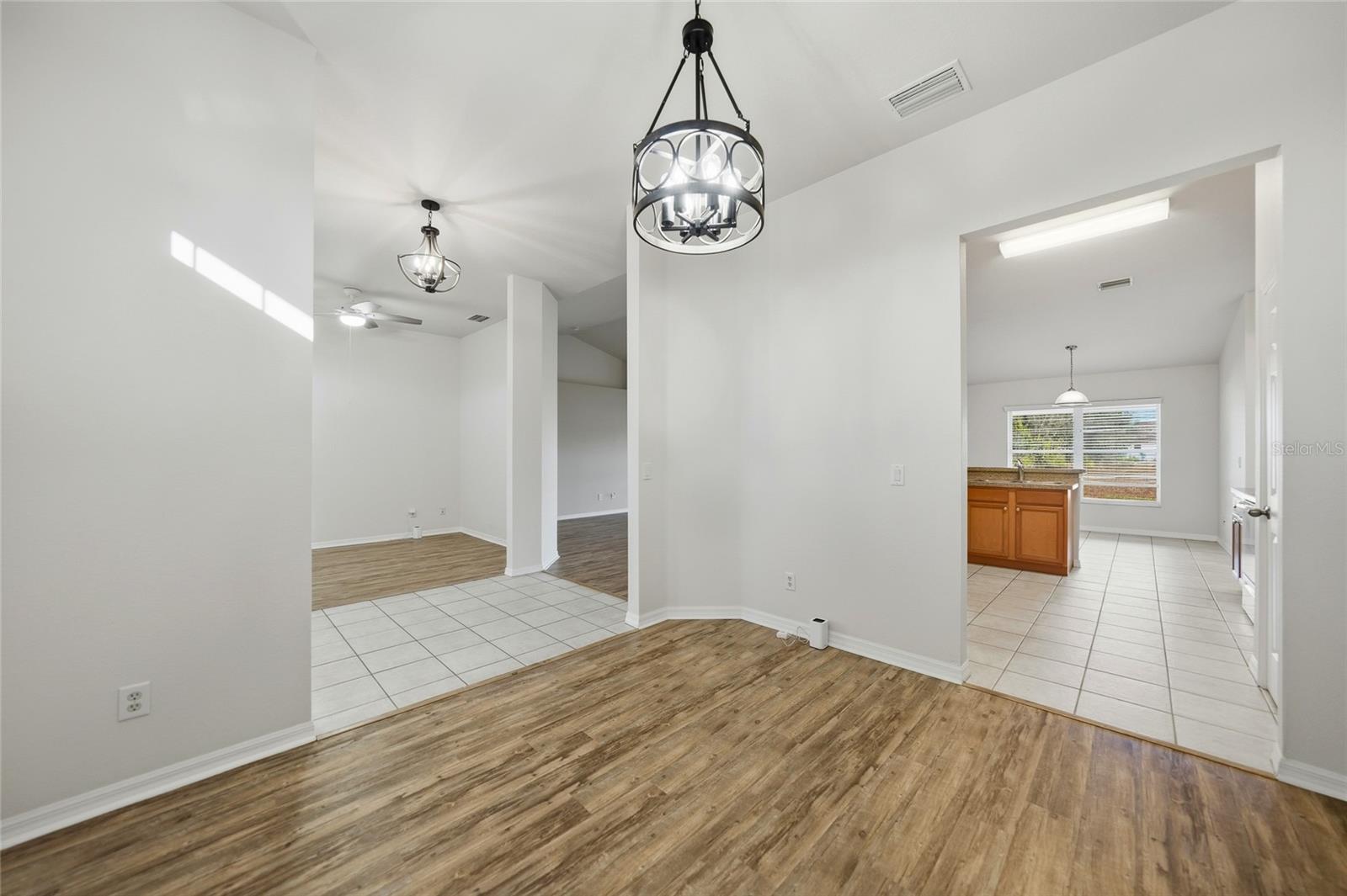 Image 8 of 36 For 25500 Barinas Drive