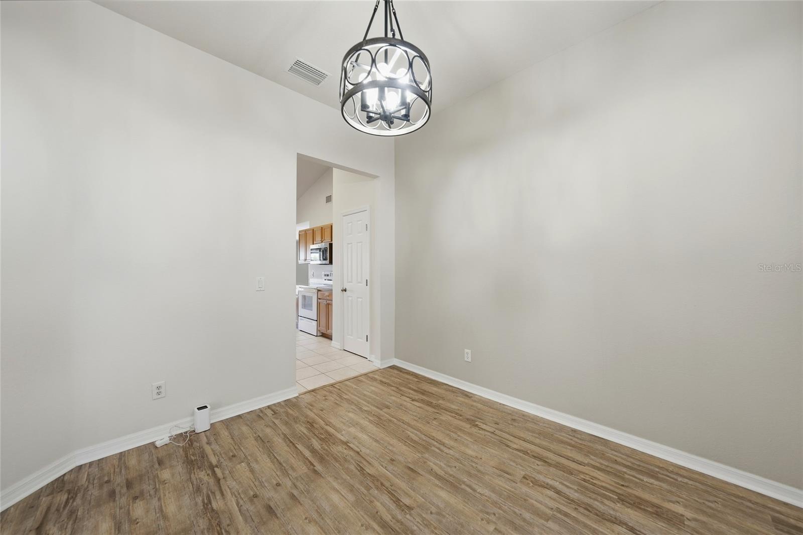 Image 9 of 36 For 25500 Barinas Drive