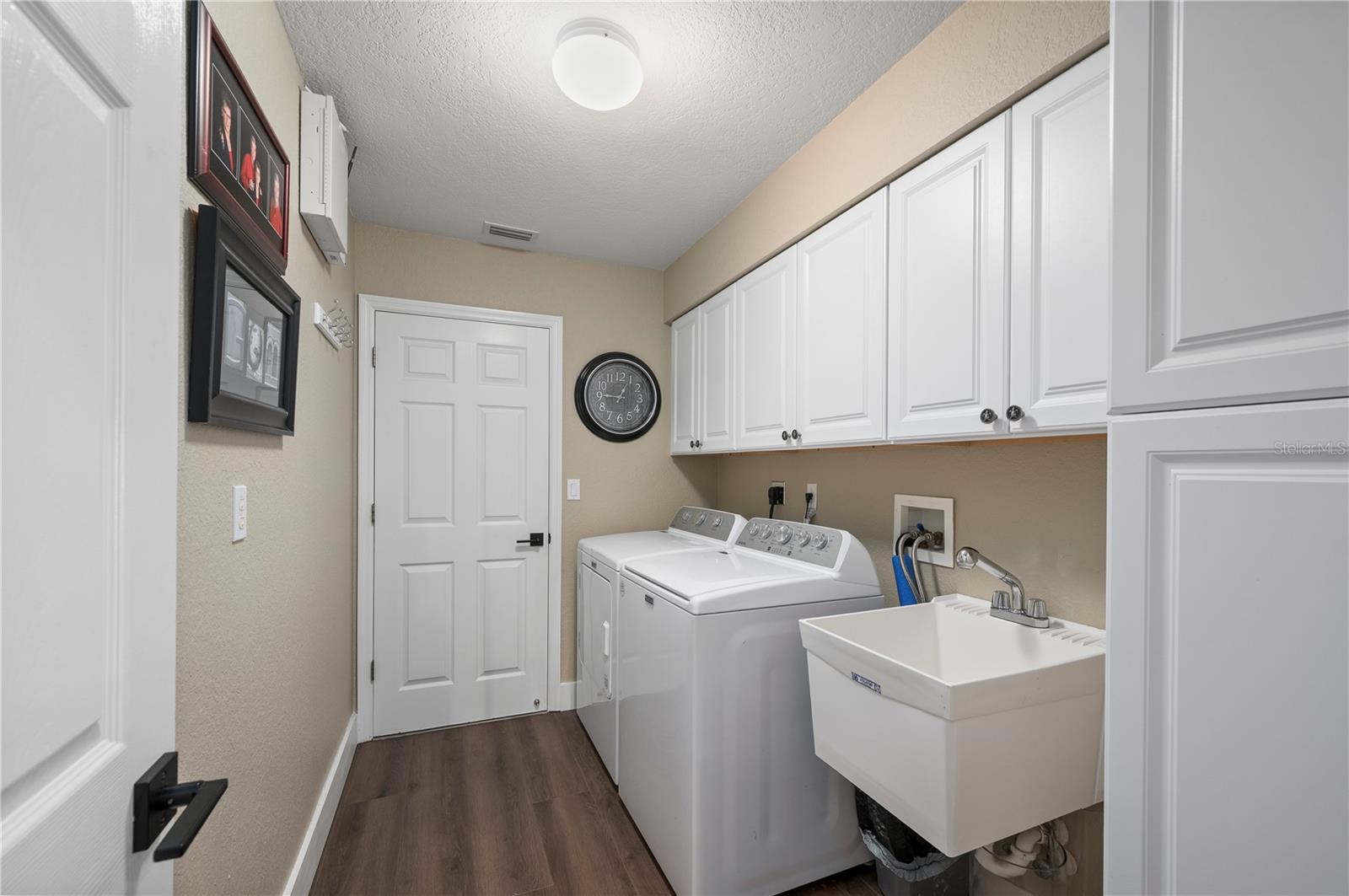 Image 27 of 41 For 1512 Suzi Street