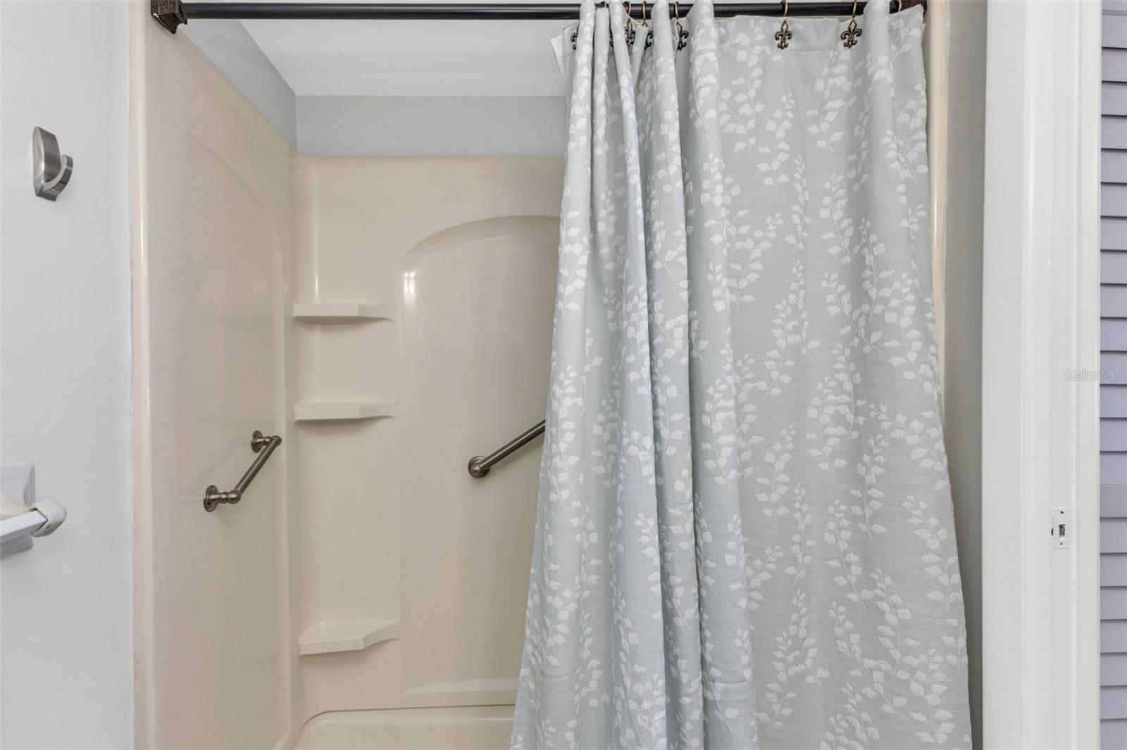 Image 22 of 25 For 2290 Aaron Street 213