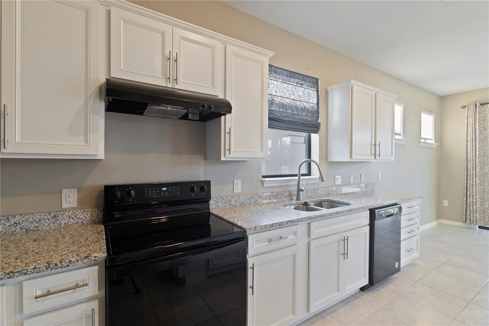 Image 12 of 53 For 1530 Hyssop Loop