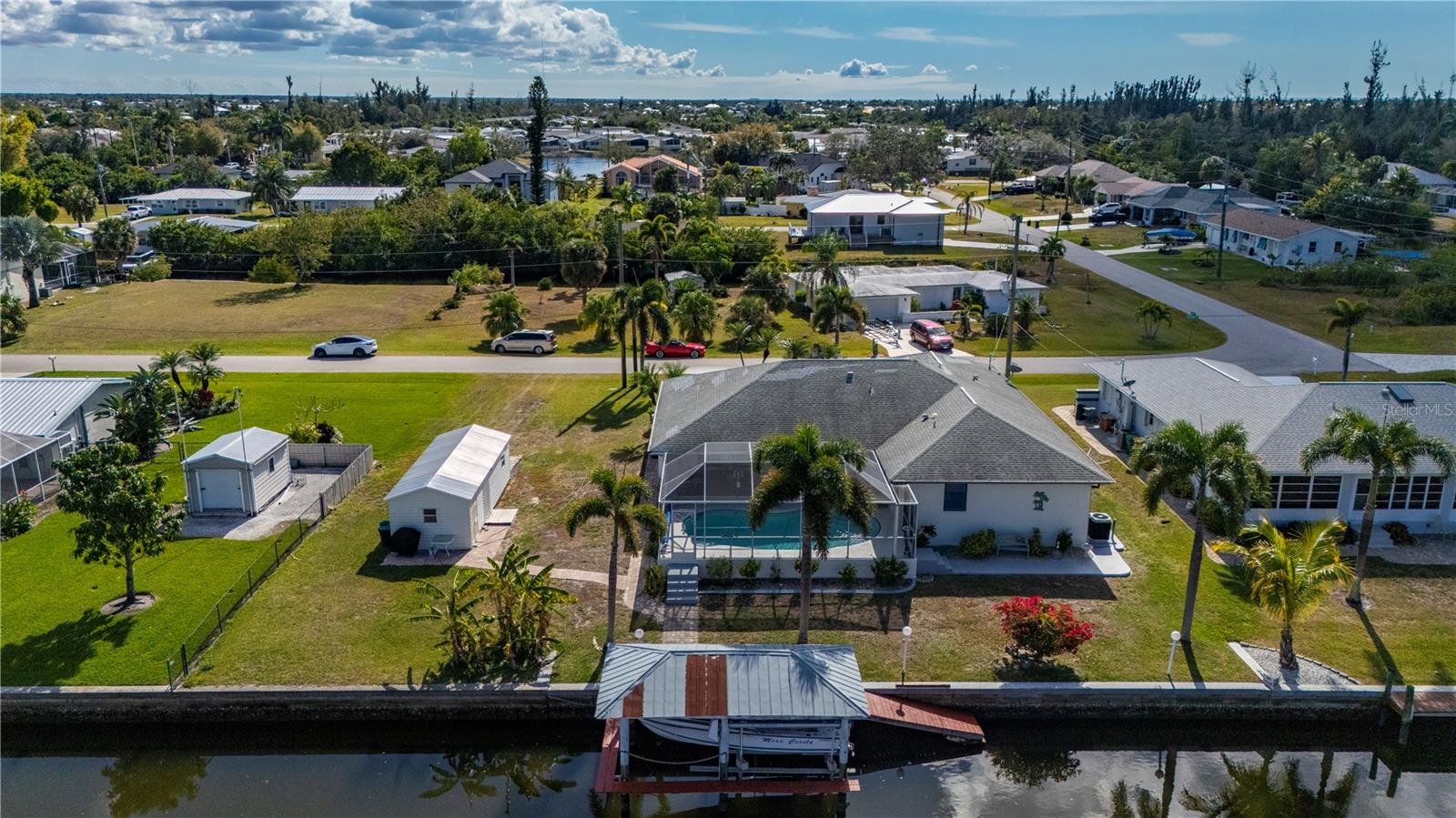 Image 2 of 67 For 750 Sturgeon Place