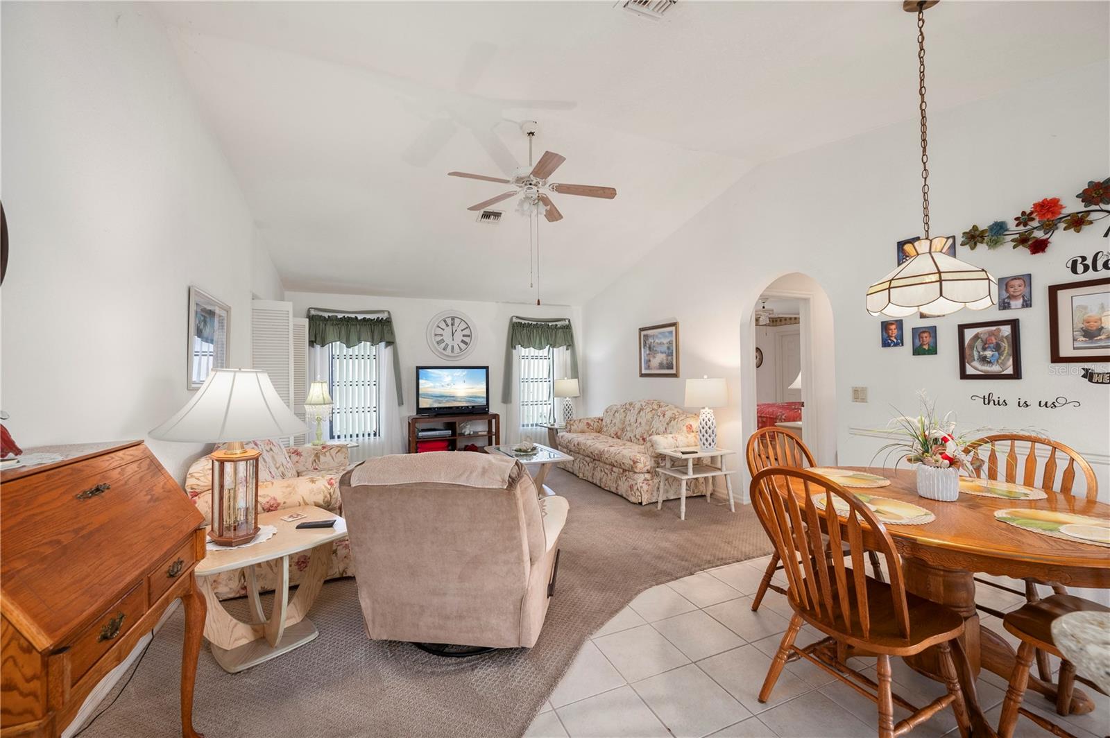 Image 21 of 67 For 750 Sturgeon Place