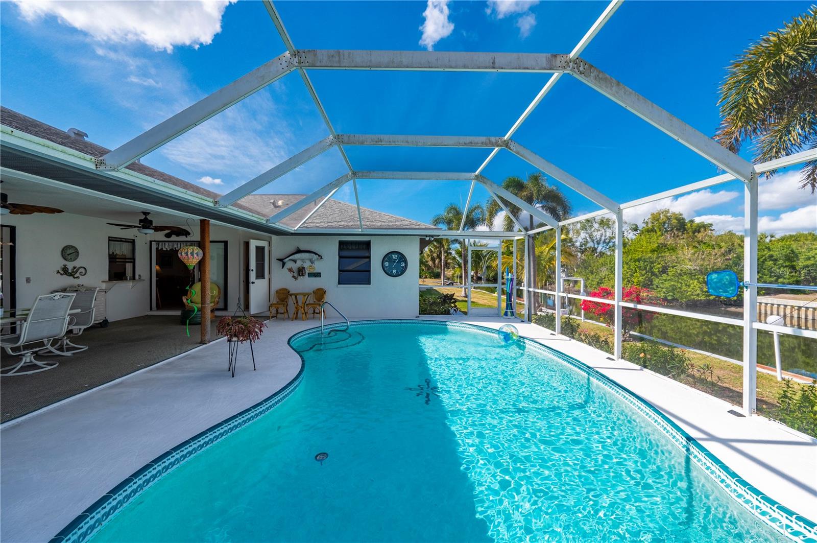 Image 41 of 67 For 750 Sturgeon Place