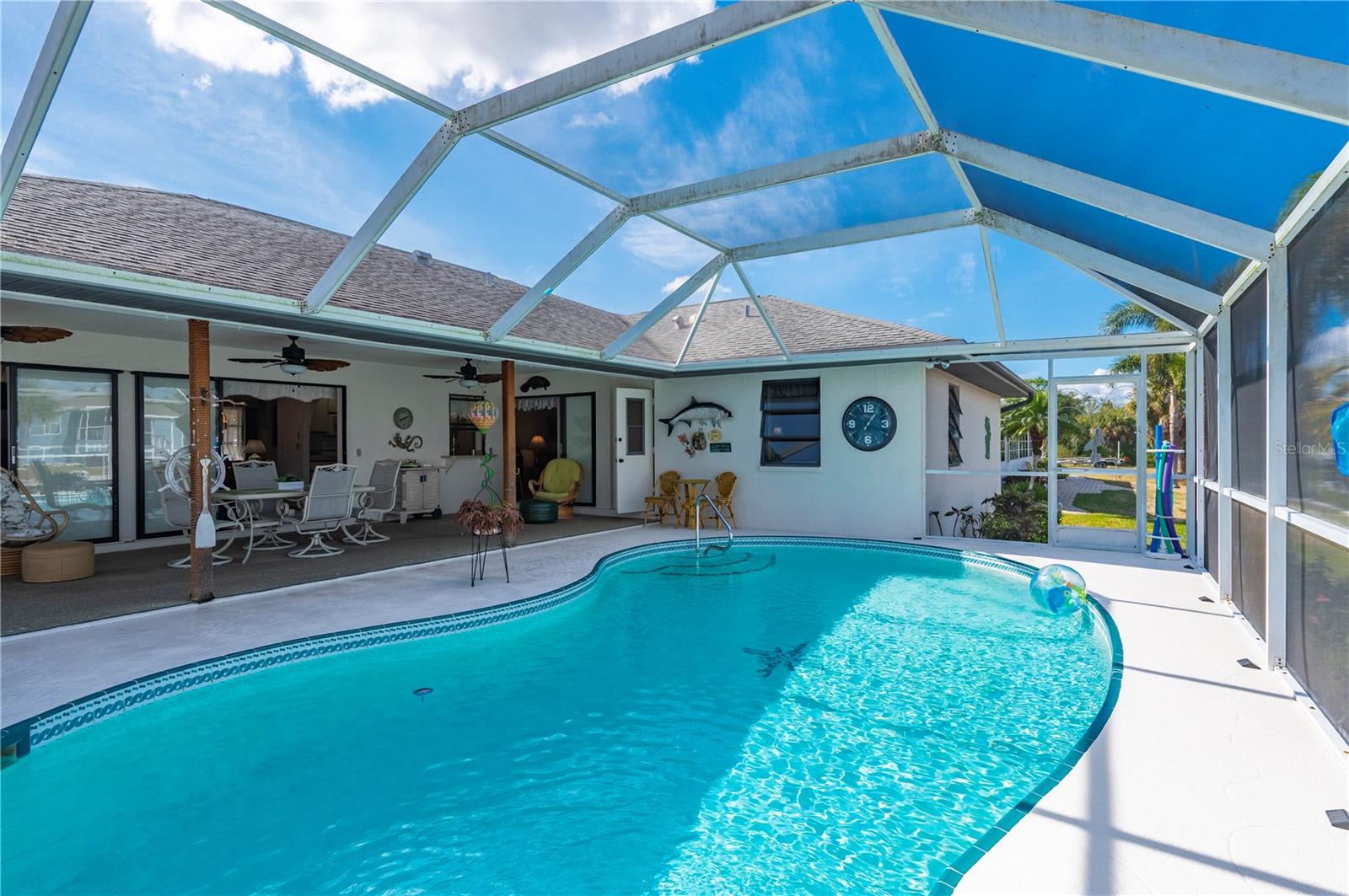 Image 42 of 67 For 750 Sturgeon Place