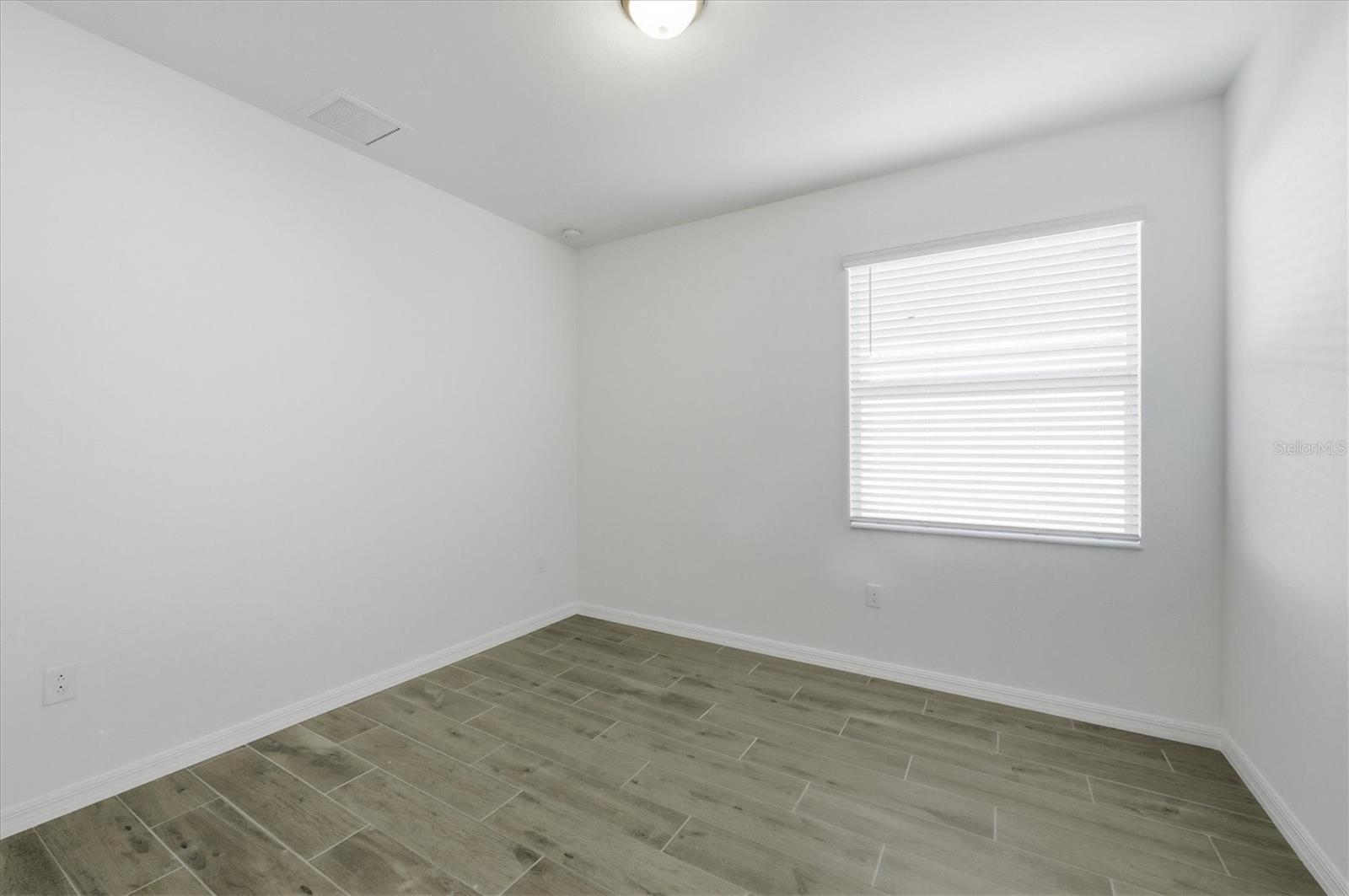 Image 34 of 86 For 15249 River Birch Court