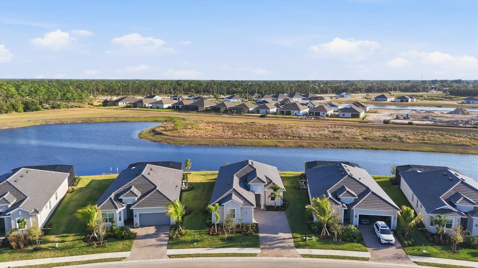 Image 4 of 86 For 15249 River Birch Court