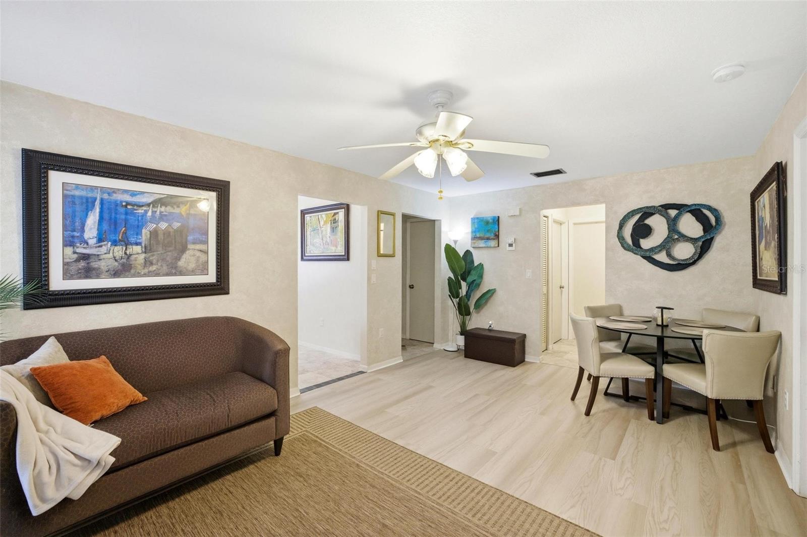 Image 10 of 30 For 24540 Harborview Road F1