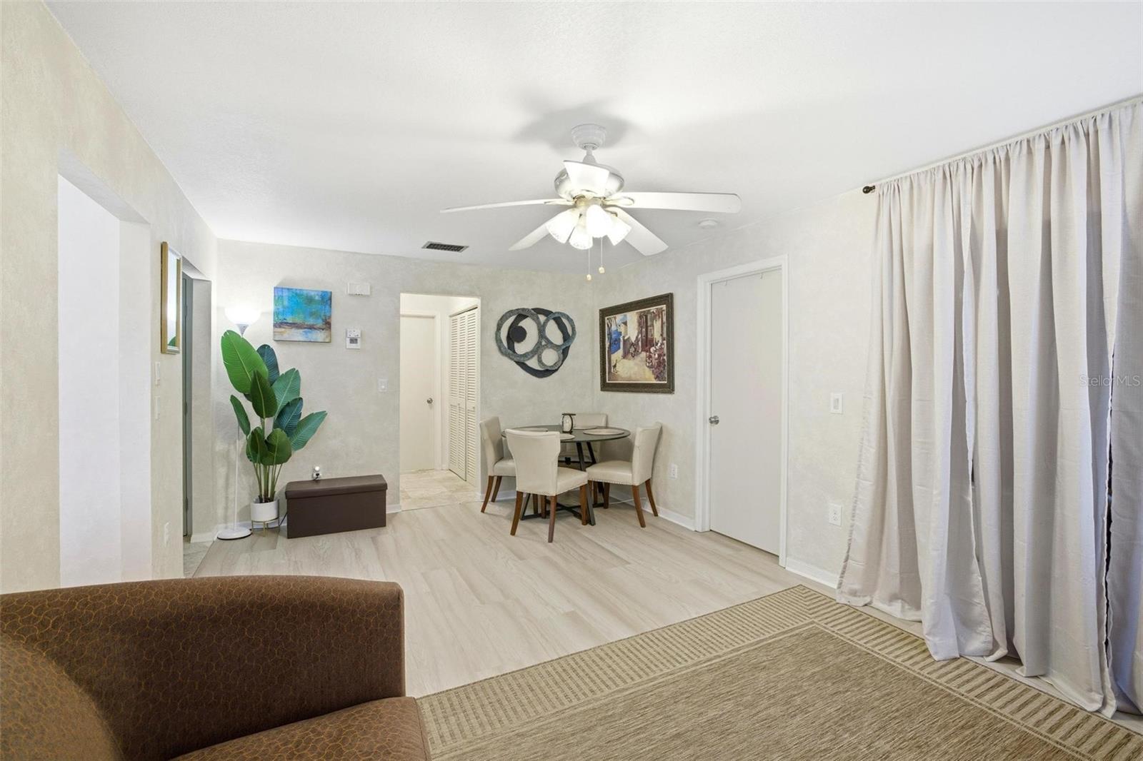 Image 7 of 30 For 24540 Harborview Road F1