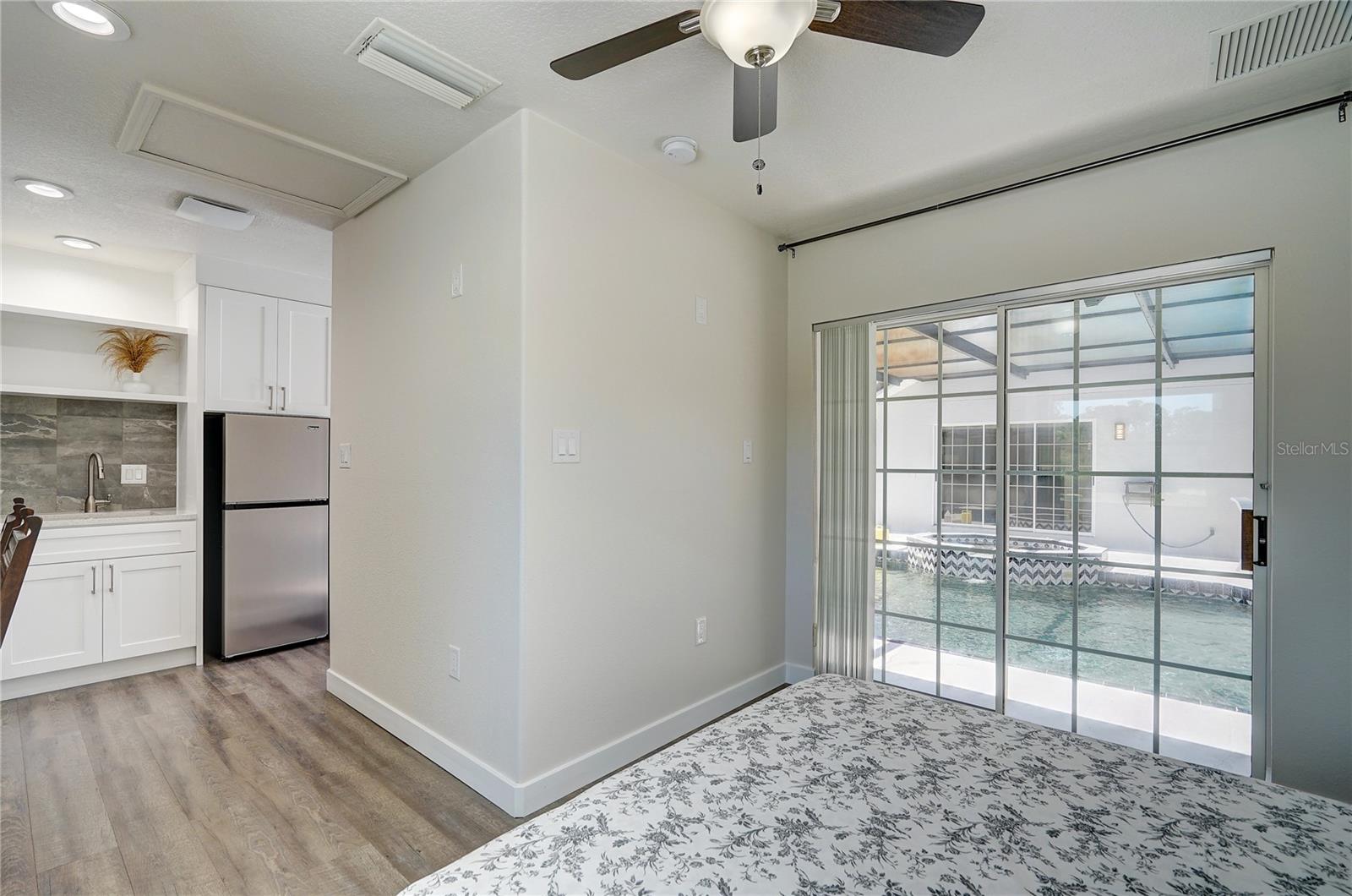 Image 14 of 53 For 4030 Cape Haze Drive