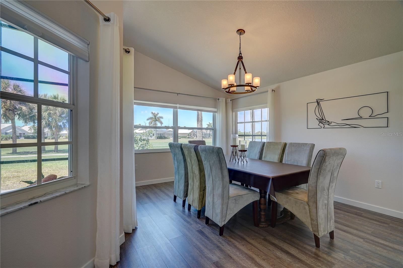 Image 28 of 53 For 4030 Cape Haze Drive