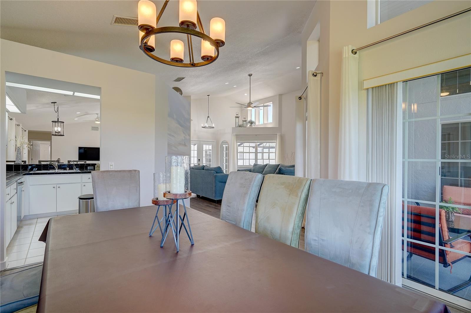 Image 30 of 53 For 4030 Cape Haze Drive