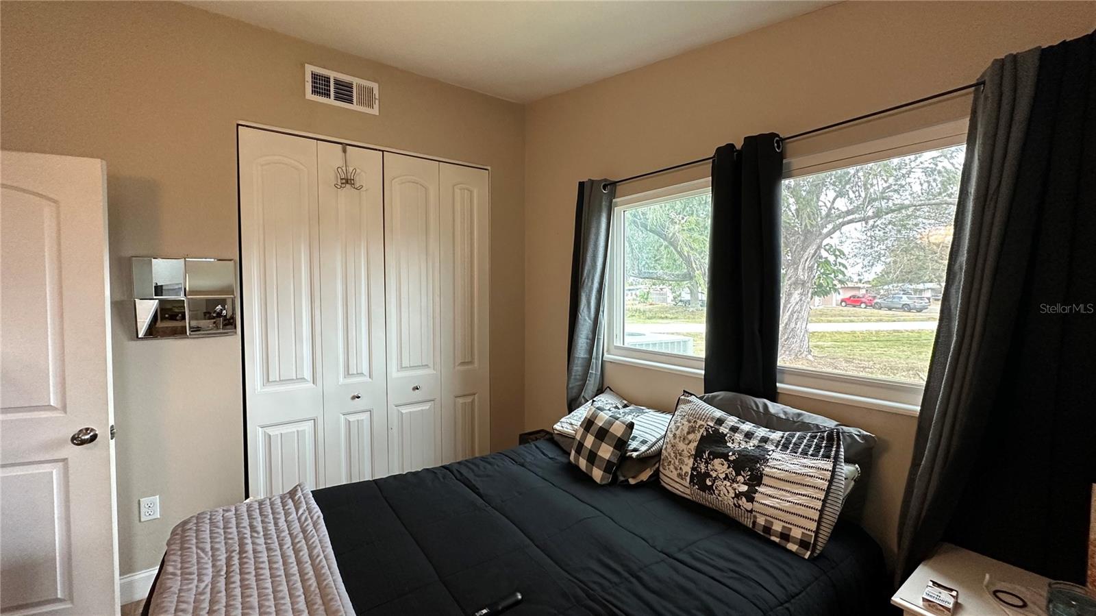 Image 17 of 22 For 1614 Noble Terrace