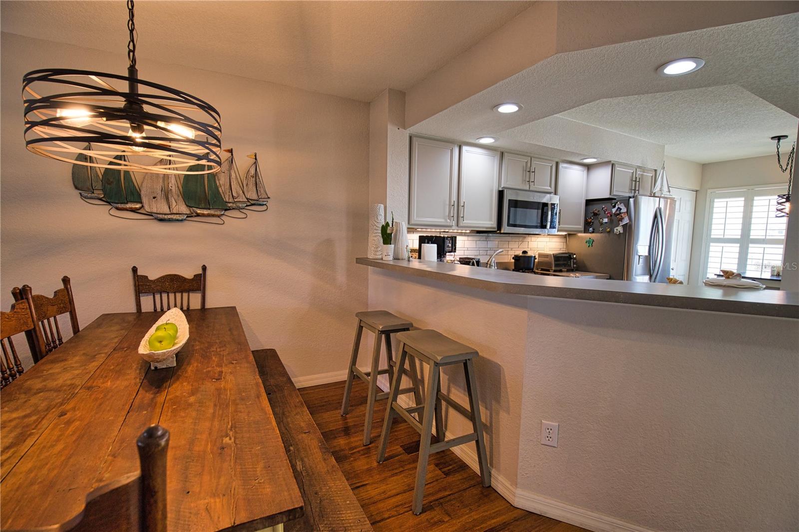 Image 13 of 40 For 5725 Greenwood Avenue 3103