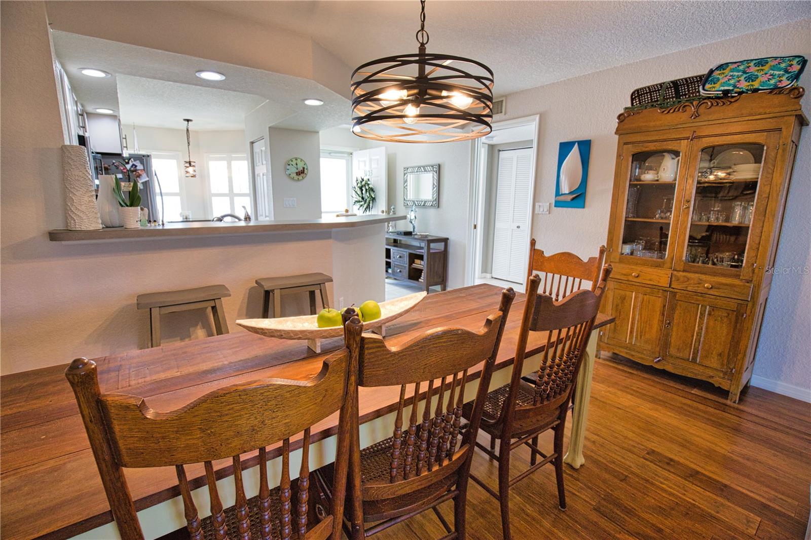 Image 16 of 40 For 5725 Greenwood Avenue 3103