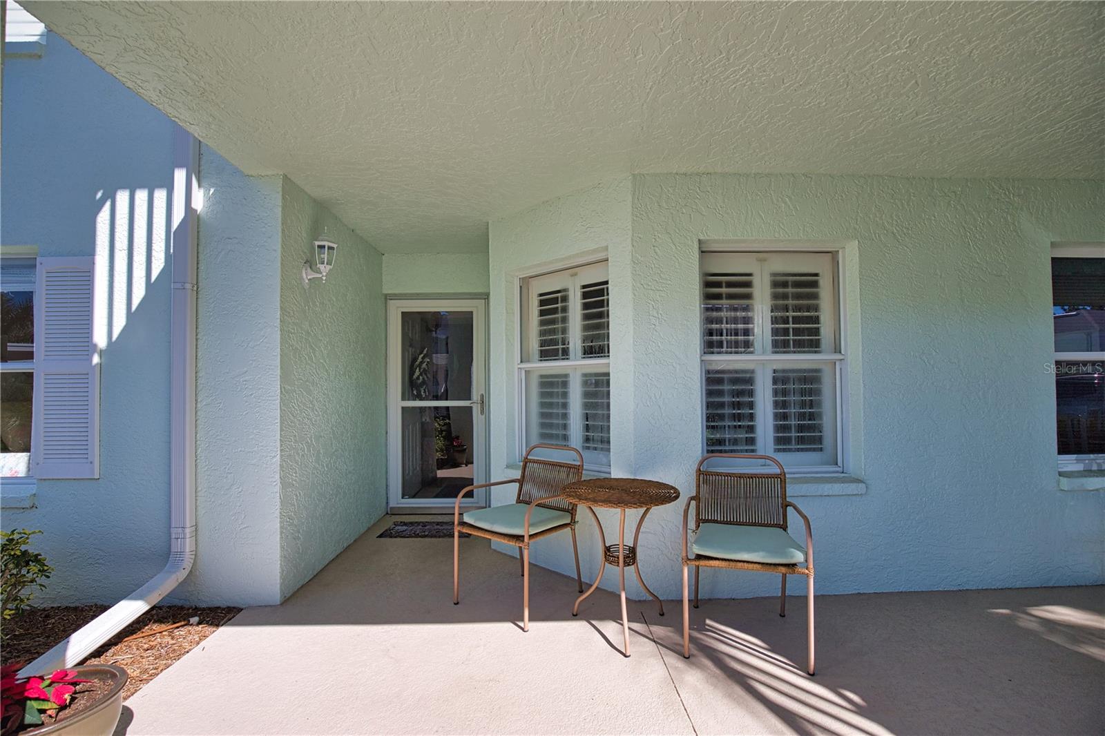 Image 3 of 40 For 5725 Greenwood Avenue 3103