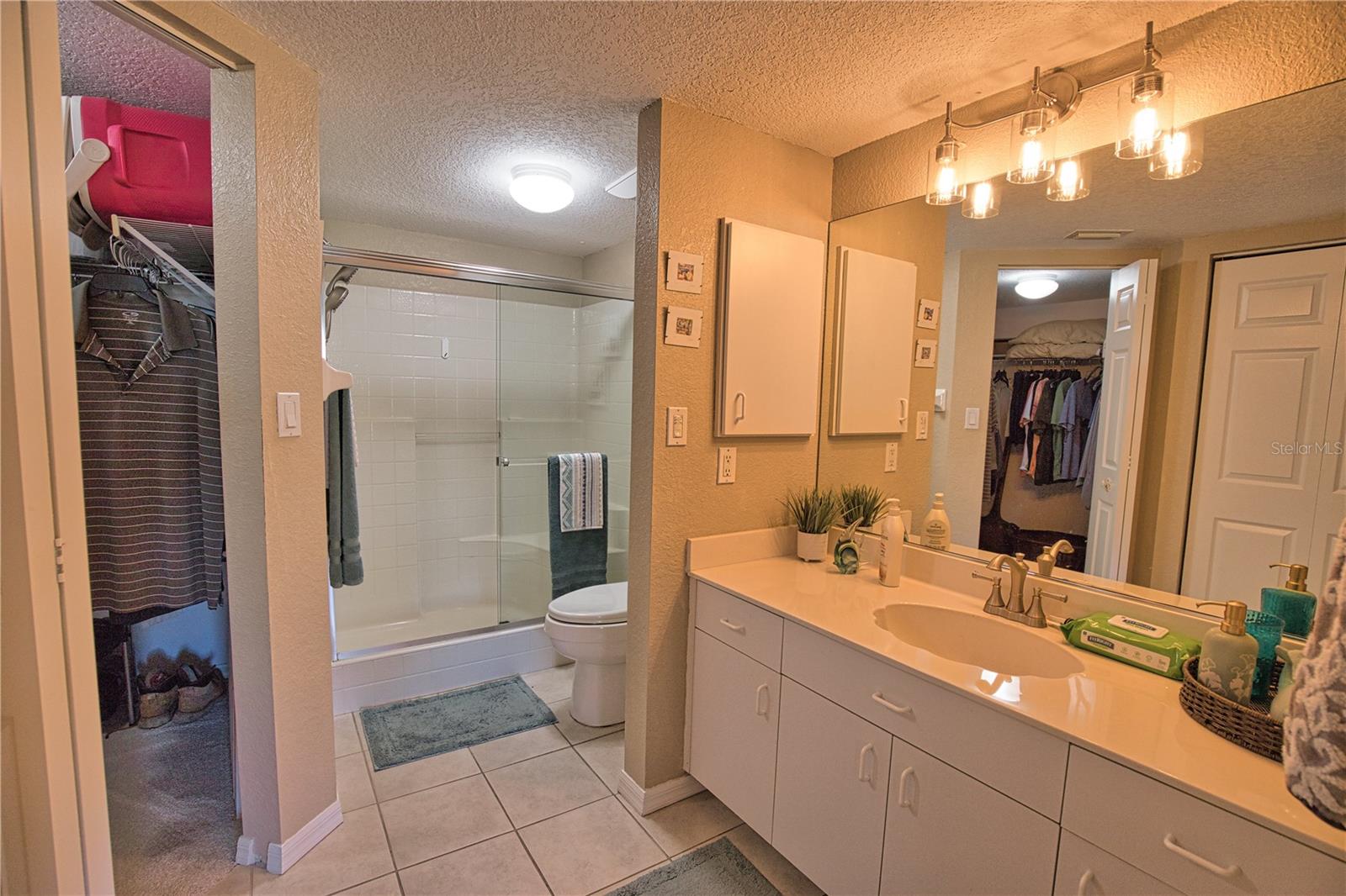 Image 30 of 40 For 5725 Greenwood Avenue 3103