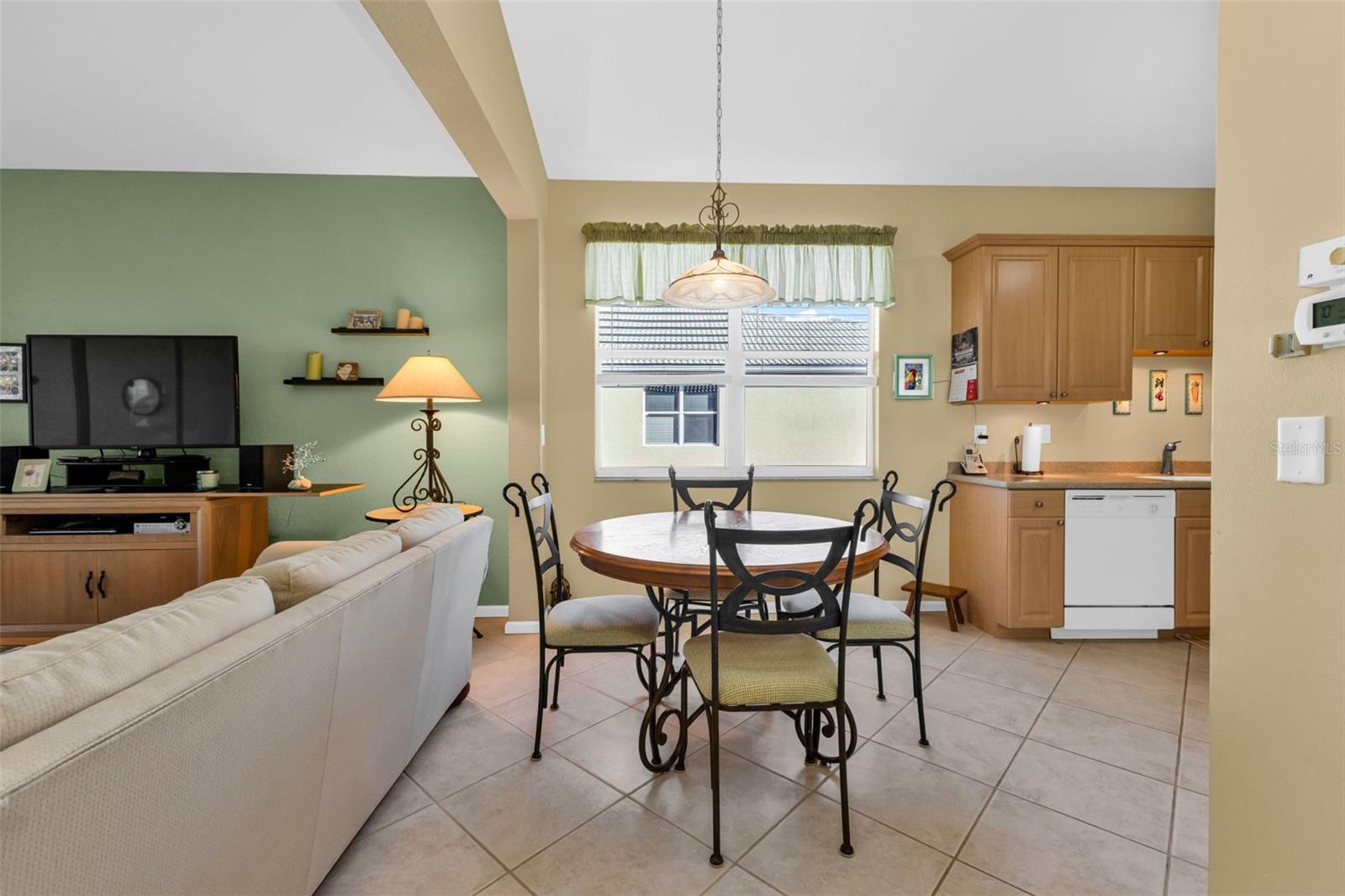 Image 12 of 62 For 3353 Grand Vista Court 203